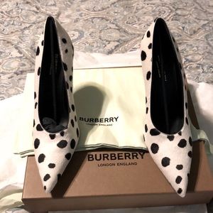 Burberry Pumps